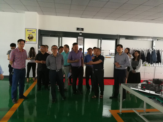 我院課題組赴漣源市開展《婁底資源型城市轉型升級，深化供給側結構性改革》課題調研